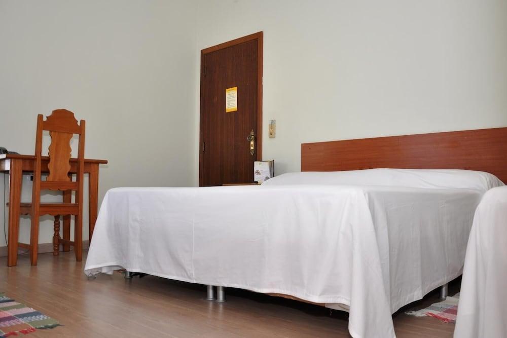 Hotel Carolina Plaza Uberaba Zewnętrze zdjęcie